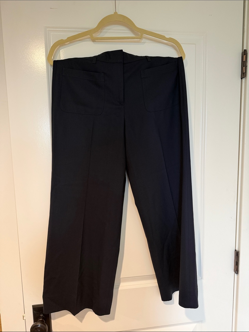 Theory - Classic Wide-Leg Women's Pants in Black